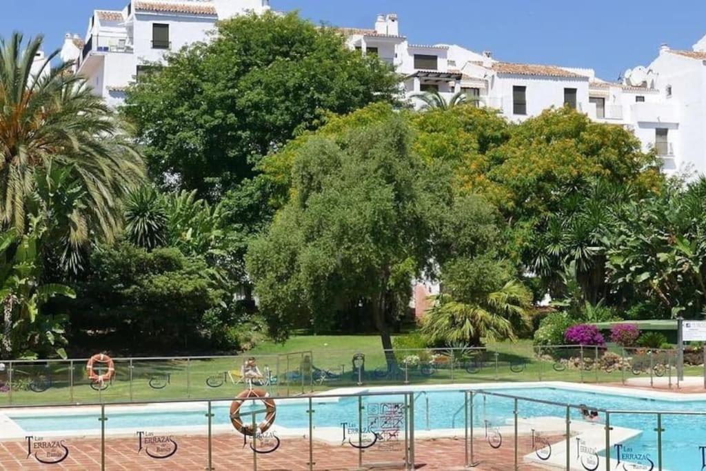 Caprichoso Apartamento En El Corazon De Puerto Banus Marbella Buitenkant foto