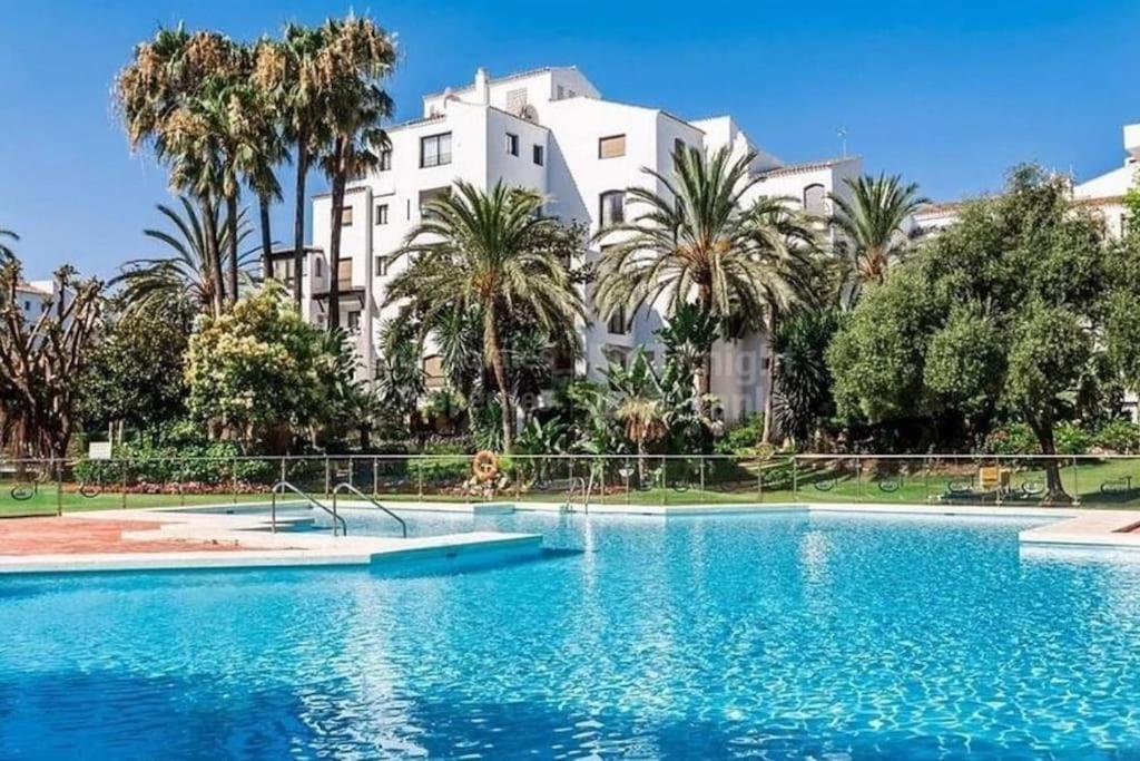 Caprichoso Apartamento En El Corazon De Puerto Banus Marbella Buitenkant foto